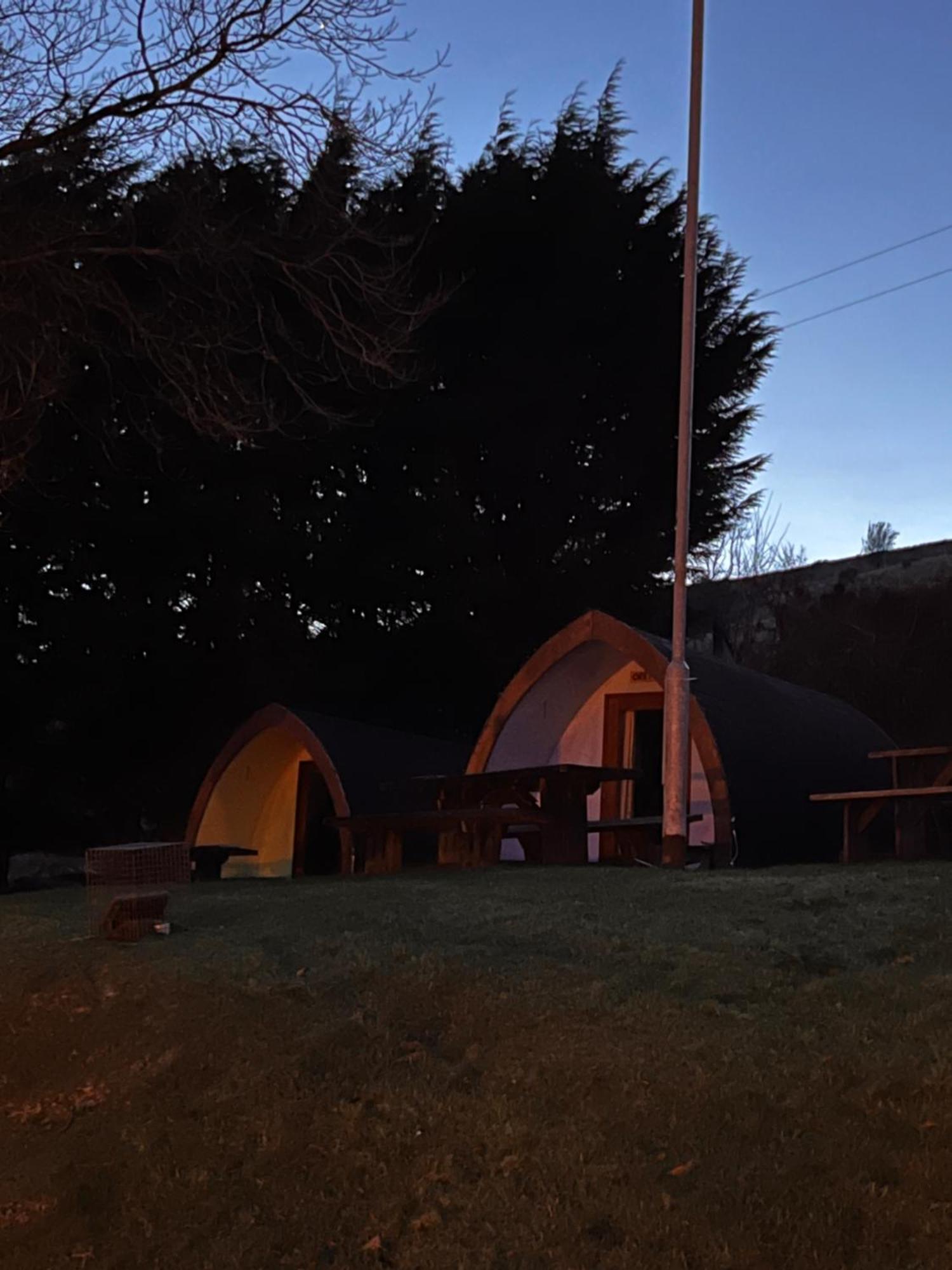 Rostrevor Mountain Lodge - Glamping Pods - Revive Sauna & Hot Tubs Экстерьер фото