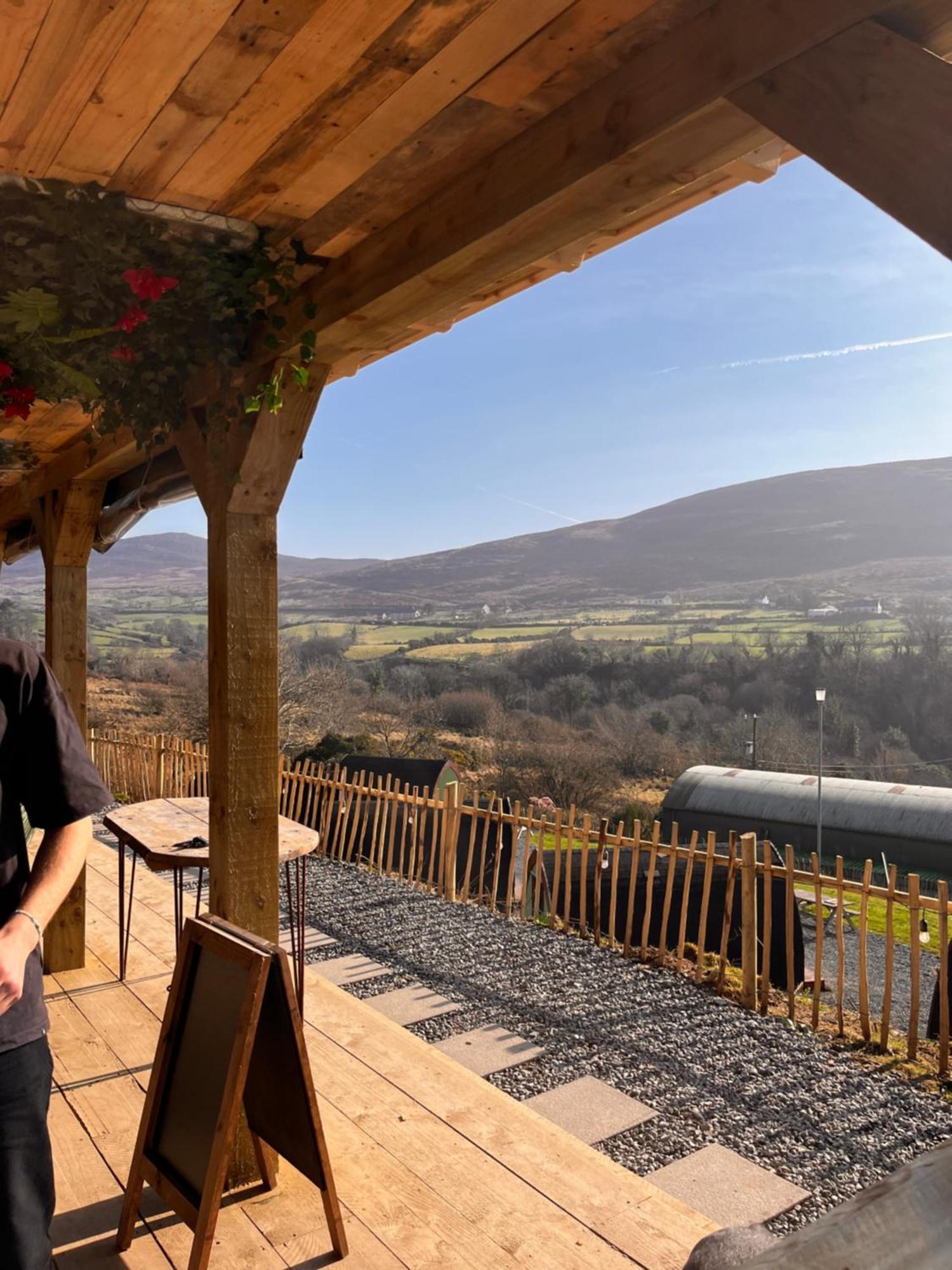 Rostrevor Mountain Lodge - Glamping Pods - Revive Sauna & Hot Tubs Экстерьер фото