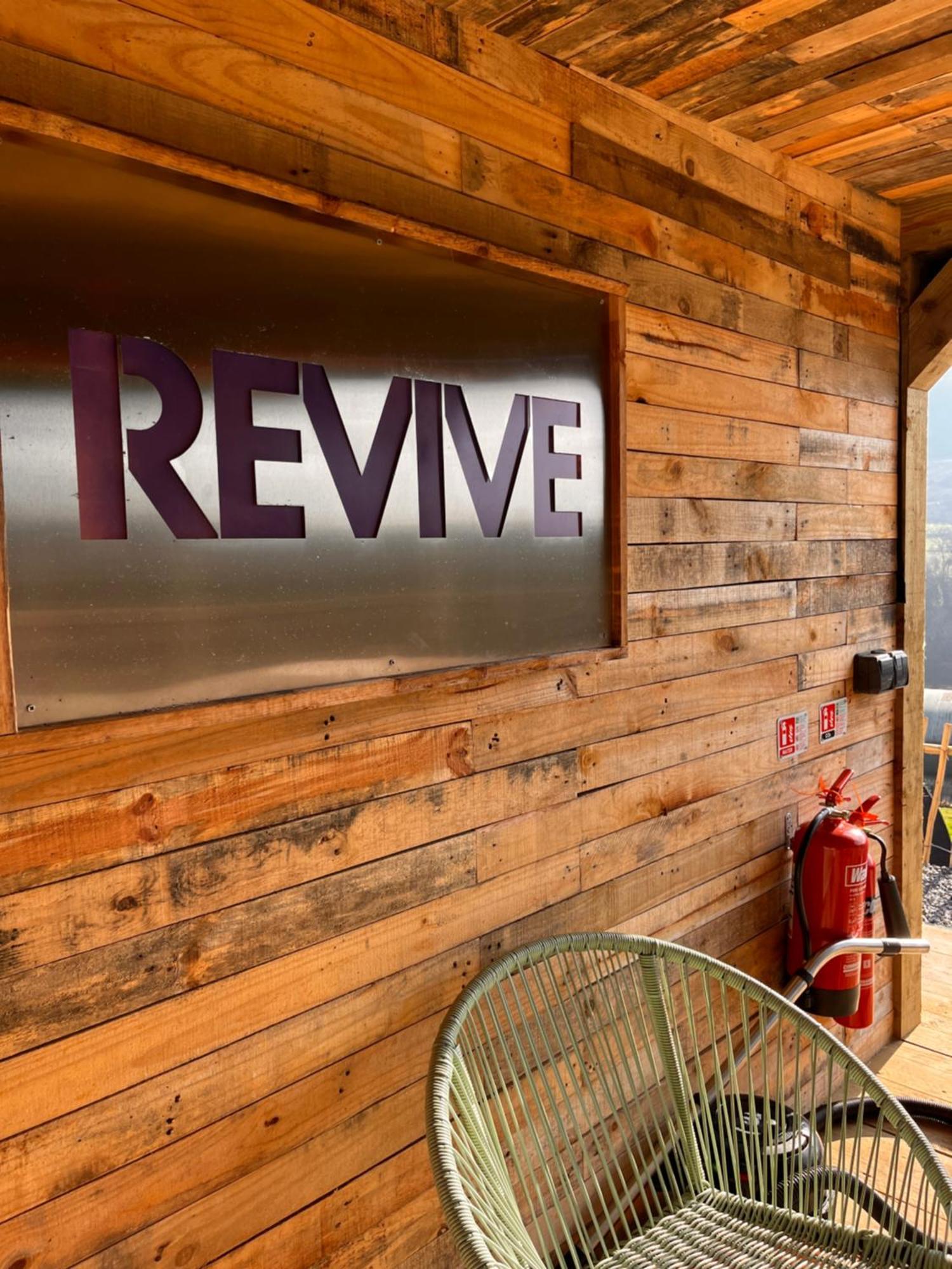 Rostrevor Mountain Lodge - Glamping Pods - Revive Sauna & Hot Tubs Экстерьер фото